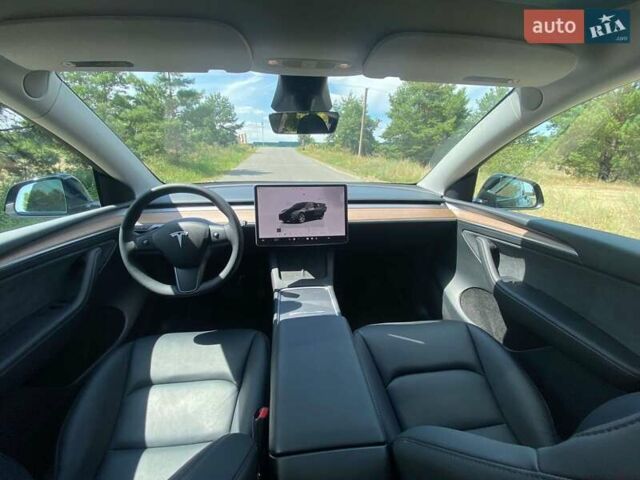 Черный Тесла Model Y, объемом двигателя 0 л и пробегом 6 тыс. км за 34000 $, фото 11 на Automoto.ua