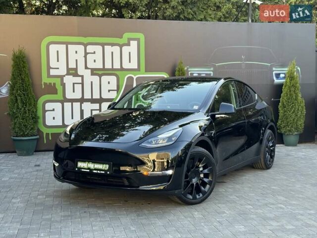 Черный Тесла Model Y, объемом двигателя 0 л и пробегом 1 тыс. км за 33900 $, фото 1 на Automoto.ua