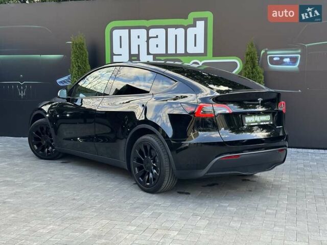 Черный Тесла Model Y, объемом двигателя 0 л и пробегом 1 тыс. км за 33900 $, фото 43 на Automoto.ua