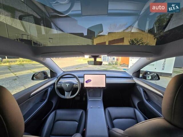 Чорний Тесла Model Y, об'ємом двигуна 0 л та пробігом 95 тис. км за 27300 $, фото 39 на Automoto.ua