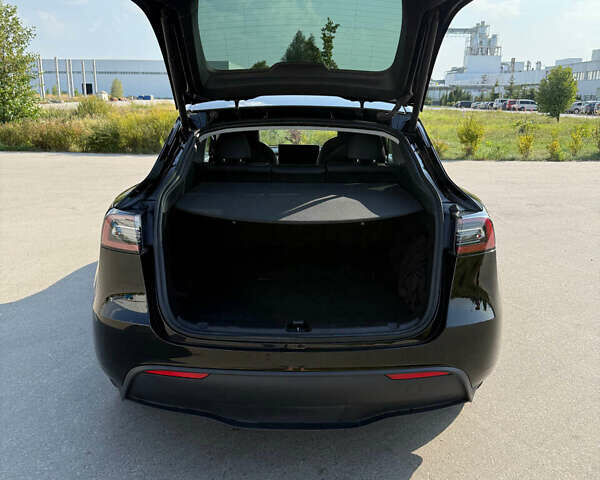 Черный Тесла Model Y, объемом двигателя 0 л и пробегом 22 тыс. км за 26500 $, фото 6 на Automoto.ua