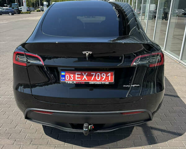 Чорний Тесла Model Y, об'ємом двигуна 0 л та пробігом 28 тис. км за 33000 $, фото 17 на Automoto.ua