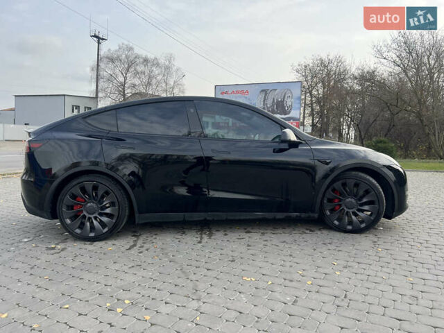 Черный Тесла Model Y, объемом двигателя 0 л и пробегом 25 тыс. км за 31500 $, фото 8 на Automoto.ua