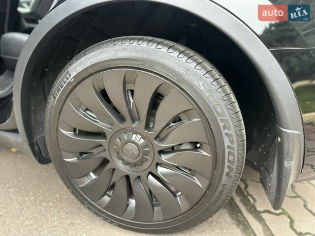 Чорний Тесла Model Y, об'ємом двигуна 0 л та пробігом 49 тис. км за 32000 $, фото 9 на Automoto.ua