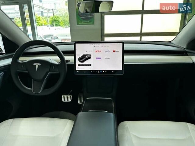 Чорний Тесла Model Y, об'ємом двигуна 0 л та пробігом 49 тис. км за 50000 $, фото 16 на Automoto.ua
