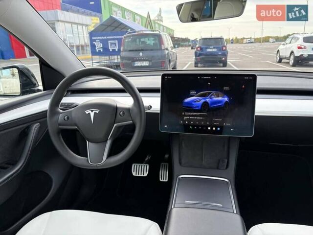 Черный Тесла Model Y, объемом двигателя 0 л и пробегом 34 тыс. км за 25000 $, фото 12 на Automoto.ua