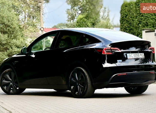 Черный Тесла Model Y, объемом двигателя 0 л и пробегом 32 тыс. км за 33700 $, фото 9 на Automoto.ua