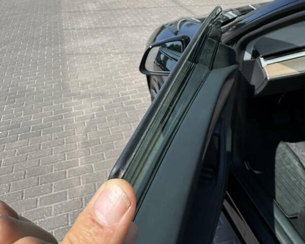 Чорний Тесла Model Y, об'ємом двигуна 0 л та пробігом 28 тис. км за 33000 $, фото 38 на Automoto.ua
