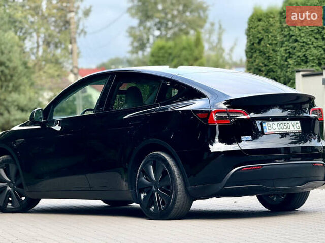 Черный Тесла Model Y, объемом двигателя 0 л и пробегом 32 тыс. км за 33700 $, фото 7 на Automoto.ua