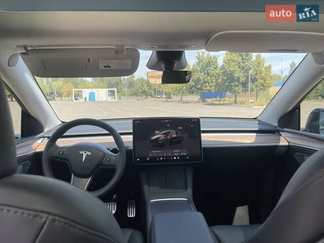 Черный Тесла Model Y, объемом двигателя 0 л и пробегом 9 тыс. км за 38000 $, фото 17 на Automoto.ua