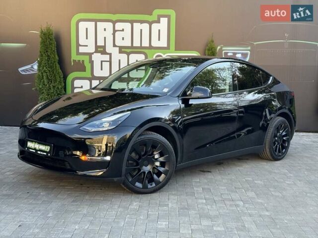 Черный Тесла Model Y, объемом двигателя 0 л и пробегом 1 тыс. км за 33900 $, фото 3 на Automoto.ua