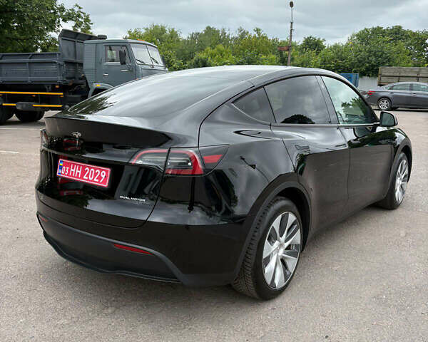 Тесла Model Y 2023 в Ровно на Automoto.ua Черный Тесла Model Y, объемом двигателя 0 л и пробегом 27 тыс. км за 27500 $, фото 6 на Automoto.ua