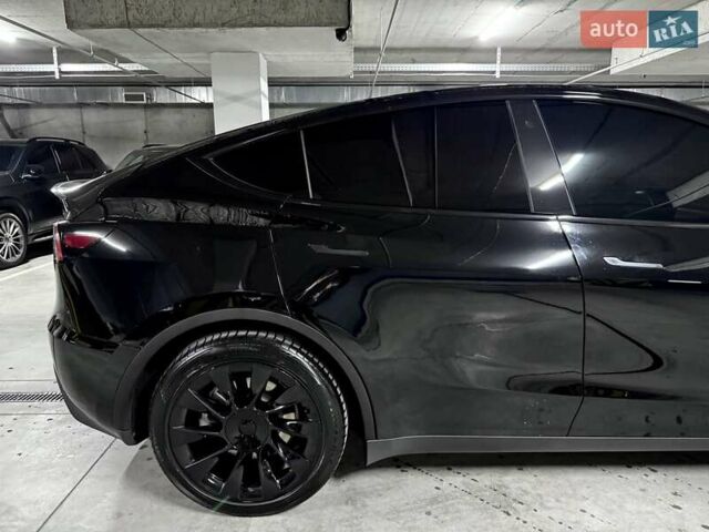 Черный Тесла Model Y, объемом двигателя 0 л и пробегом 39 тыс. км за 29500 $, фото 14 на Automoto.ua