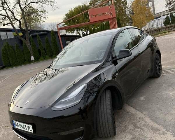 Черный Тесла Model Y, объемом двигателя 0 л и пробегом 29 тыс. км за 33900 $, фото 1 на Automoto.ua