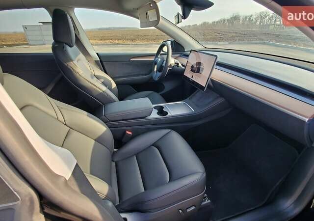 Чорний Тесла Model Y, об'ємом двигуна 0 л та пробігом 12 тис. км за 23300 $, фото 21 на Automoto.ua
