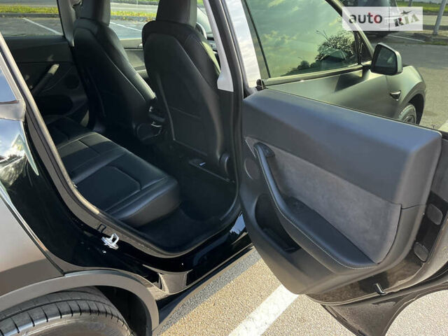 Черный Тесла Model Y, объемом двигателя 0 л и пробегом 32 тыс. км за 33900 $, фото 8 на Automoto.ua