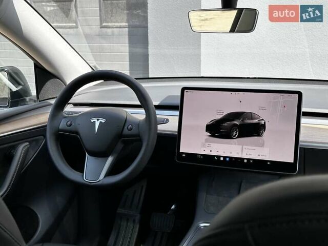 Чорний Тесла Model Y, об'ємом двигуна 0 л та пробігом 105 тис. км за 31999 $, фото 16 на Automoto.ua