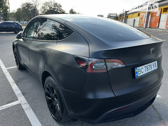 Черный Тесла Model Y, объемом двигателя 0 л и пробегом 32 тыс. км за 33900 $, фото 15 на Automoto.ua