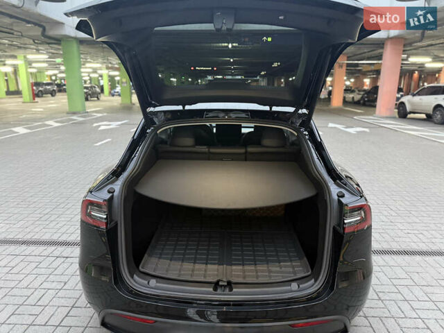 Черный Тесла Model Y, объемом двигателя 0 л и пробегом 16 тыс. км за 34000 $, фото 10 на Automoto.ua