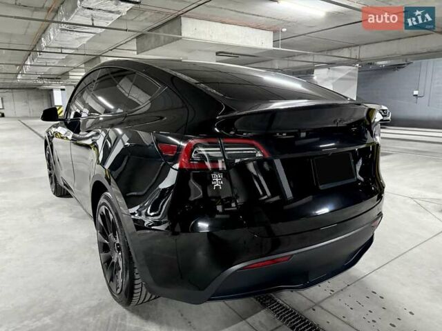 Черный Тесла Model Y, объемом двигателя 0 л и пробегом 39 тыс. км за 29500 $, фото 8 на Automoto.ua