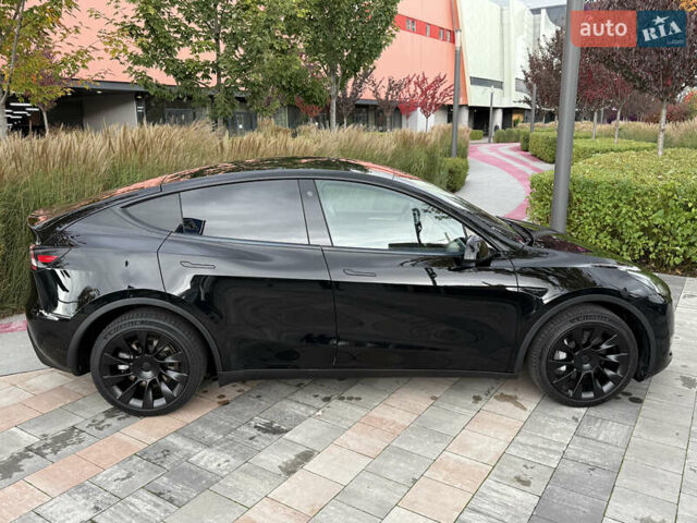 Тесла Model Y 2023 в Киеве на Automoto.ua Черный Тесла Model Y, объемом двигателя 0 л и пробегом 29 тыс. км за 34999 $, фото 9 на Automoto.ua