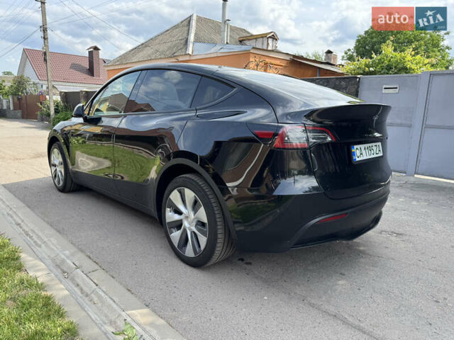 Черный Тесла Model Y, объемом двигателя 0 л и пробегом 28 тыс. км за 31500 $, фото 4 на Automoto.ua