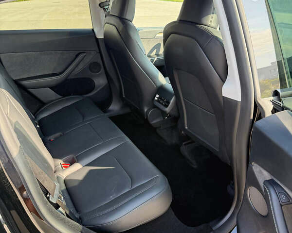 Черный Тесла Model Y, объемом двигателя 0 л и пробегом 22 тыс. км за 26500 $, фото 17 на Automoto.ua