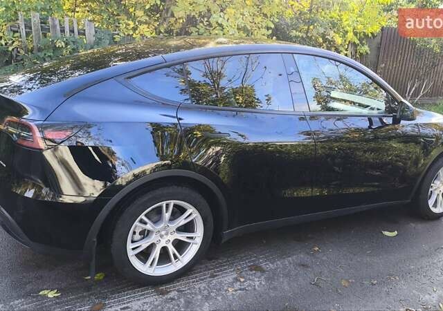Черный Тесла Model Y, объемом двигателя 0 л и пробегом 32 тыс. км за 26900 $, фото 8 на Automoto.ua