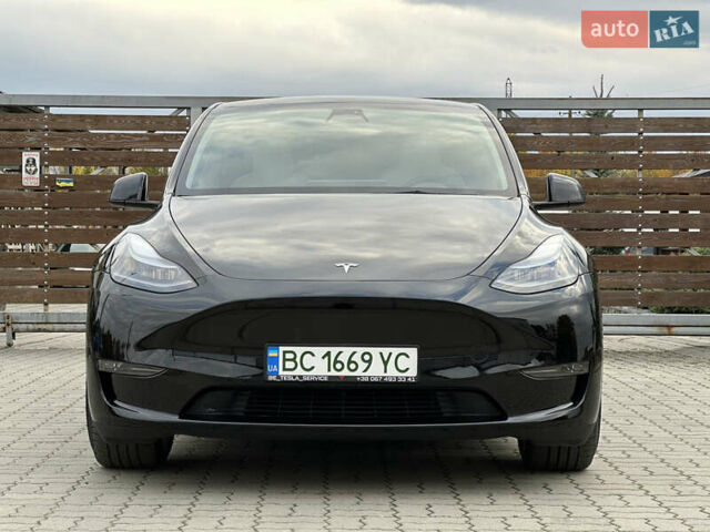 Чорний Тесла Model Y, об'ємом двигуна 0 л та пробігом 38 тис. км за 30799 $, фото 39 на Automoto.ua