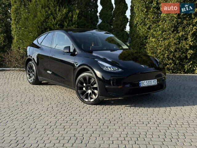 Чорний Тесла Model Y, об'ємом двигуна 0 л та пробігом 39 тис. км за 28500 $, фото 1 на Automoto.ua