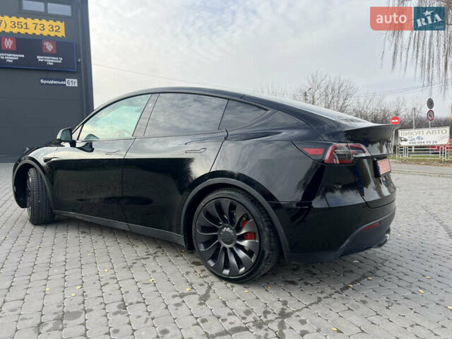 Черный Тесла Model Y, объемом двигателя 0 л и пробегом 25 тыс. км за 31500 $, фото 5 на Automoto.ua