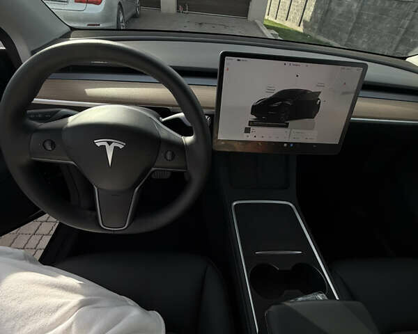 Чорний Тесла Model Y, об'ємом двигуна 0 л та пробігом 55 тис. км за 28100 $, фото 17 на Automoto.ua
