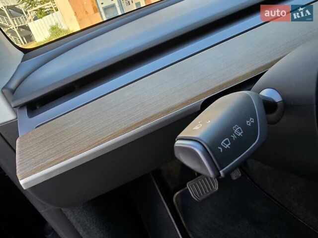 Чорний Тесла Model Y, об'ємом двигуна 0 л та пробігом 95 тис. км за 27300 $, фото 34 на Automoto.ua