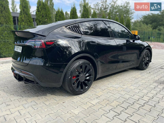 Черный Тесла Model Y, объемом двигателя 0 л и пробегом 39 тыс. км за 31000 $, фото 13 на Automoto.ua