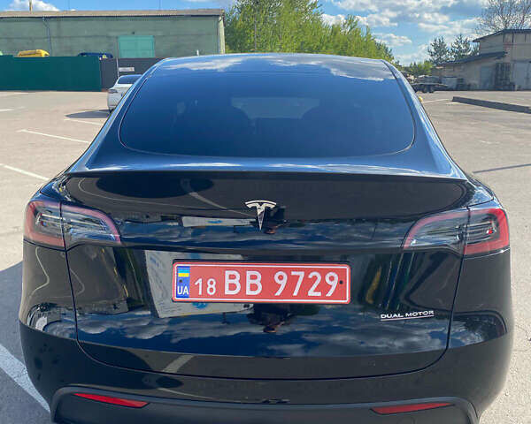 Черный Тесла Model Y, объемом двигателя 0 л и пробегом 30 тыс. км за 32999 $, фото 8 на Automoto.ua