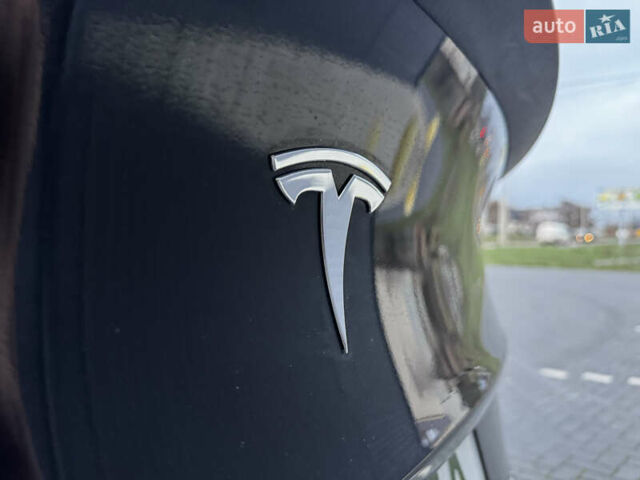 Чорний Тесла Model Y, об'ємом двигуна 0 л та пробігом 26 тис. км за 33000 $, фото 45 на Automoto.ua
