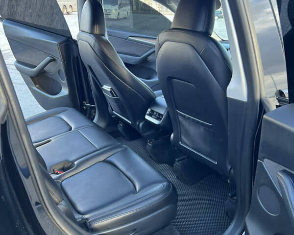 Черный Тесла Model Y, объемом двигателя 0 л и пробегом 123 тыс. км за 26400 $, фото 35 на Automoto.ua