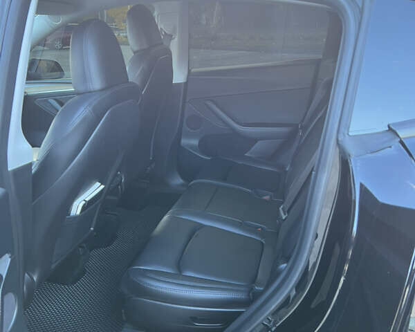 Черный Тесла Model Y, объемом двигателя 0 л и пробегом 123 тыс. км за 26400 $, фото 28 на Automoto.ua