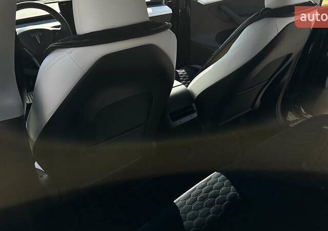 Чорний Тесла Model Y, об'ємом двигуна 0 л та пробігом 23 тис. км за 37300 $, фото 16 на Automoto.ua