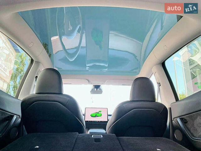 Чорний Тесла Model Y, об'ємом двигуна 0 л та пробігом 9 тис. км за 24000 $, фото 9 на Automoto.ua