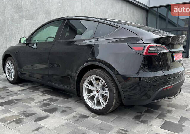 Чорний Тесла Model Y, об'ємом двигуна 0 л та пробігом 44 тис. км за 25500 $, фото 14 на Automoto.ua