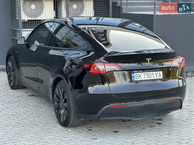 Тесла Model Y 2023 в Ровно на Automoto.ua Черный Тесла Model Y, объемом двигателя 0 л и пробегом 13 тыс. км за 28900 $, фото 9 на Automoto.ua