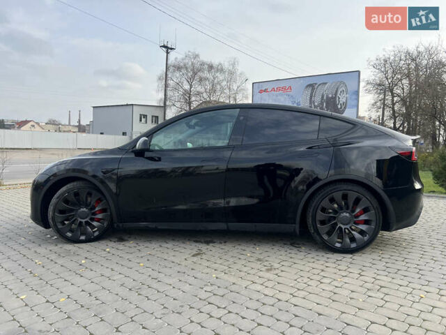 Черный Тесла Model Y, объемом двигателя 0 л и пробегом 25 тыс. км за 31500 $, фото 36 на Automoto.ua
