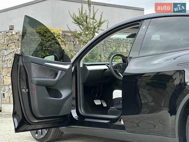 Чорний Тесла Model Y, об'ємом двигуна 0 л та пробігом 38 тис. км за 30799 $, фото 46 на Automoto.ua