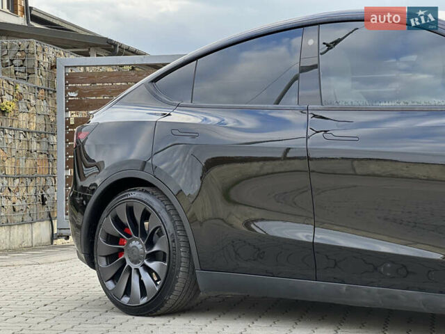 Чорний Тесла Model Y, об'ємом двигуна 0 л та пробігом 38 тис. км за 30799 $, фото 8 на Automoto.ua