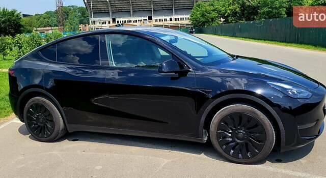 Черный Тесла Model Y, объемом двигателя 0 л и пробегом 32 тыс. км за 26200 $, фото 6 на Automoto.ua