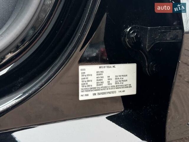 Чорний Тесла Model Y, об'ємом двигуна 0 л та пробігом 28 тис. км за 31300 $, фото 25 на Automoto.ua