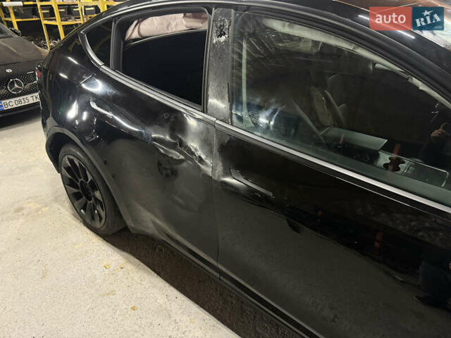 Черный Тесла Model Y, объемом двигателя 0 л и пробегом 46 тыс. км за 16300 $, фото 17 на Automoto.ua