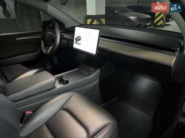 Чорний Тесла Model Y, об'ємом двигуна 0 л та пробігом 39 тис. км за 27500 $, фото 31 на Automoto.ua