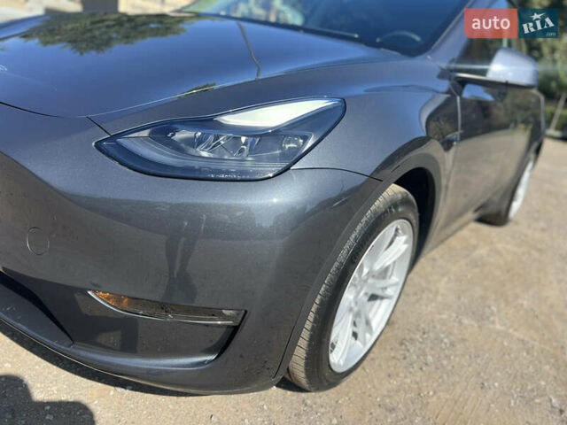 Черный Тесла Model Y, объемом двигателя 0 л и пробегом 16 тыс. км за 30200 $, фото 13 на Automoto.ua
